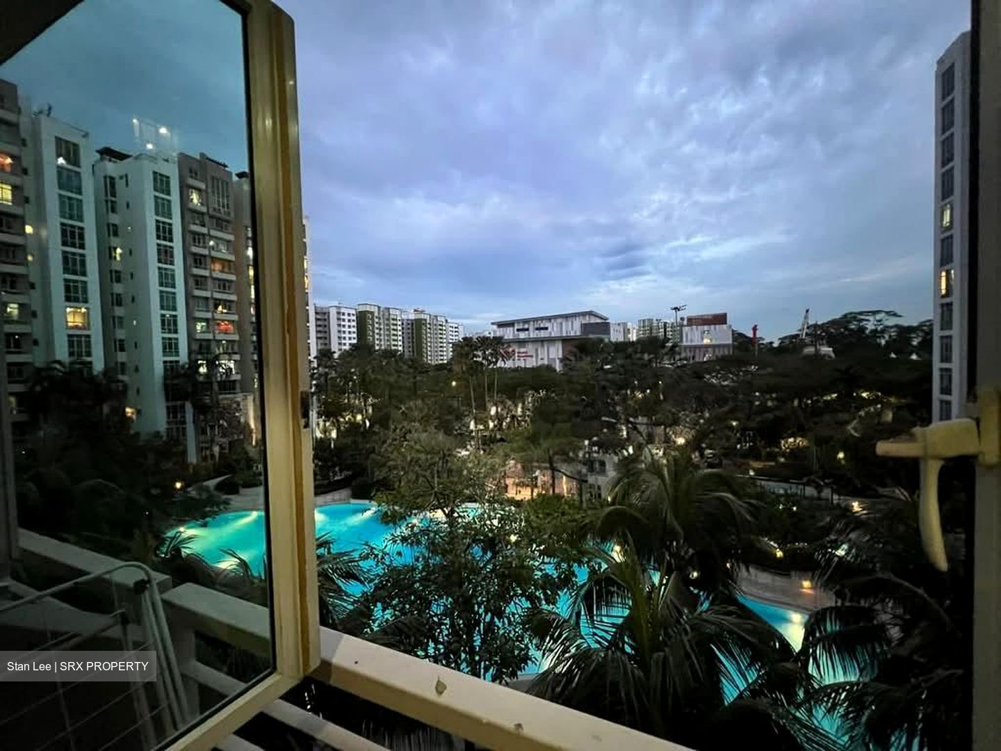 Lilydale (D27), Condominium #597343991